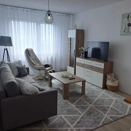 Kraju Centrum Z Fotelem Masujacym * Сосновец