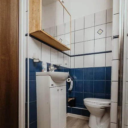 Kraju Centrum Z Fotelem Masujacym Lägenhet *