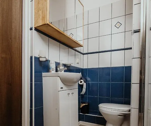 Kraju Centrum Z Fotelem Masujacym Apartmán *