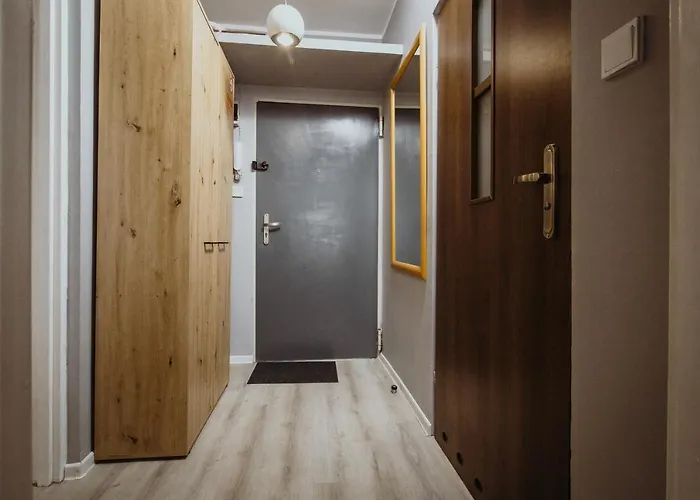 Kraju Centrum Z Fotelem Masujacym Apartment *