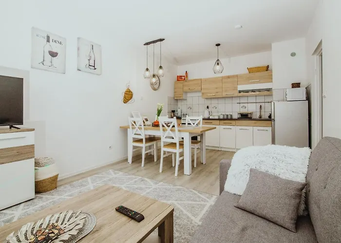 Kraju Centrum Z Fotelem Masujacym *