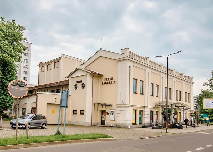 Kraju Centrum Z Fotelem Masujacym Sosnowiec